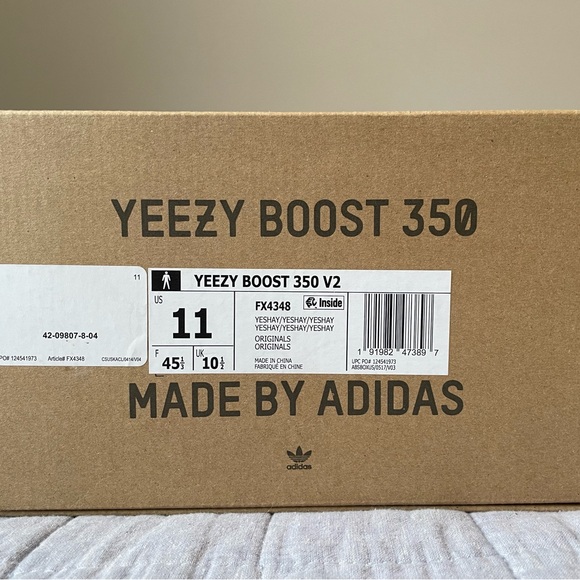 Yeezy Boost 350 V2 'Yeshaya Non-Reflective’ Shoes - Picture 10 of 15